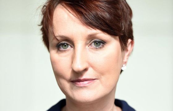 Agnieszka Burzyńska poprowadzi program "Burza polityczna" w Onet.pl