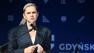 Szkoły uczą, jak się bronić. Nowacka o zagrożeniach współczesnego świata