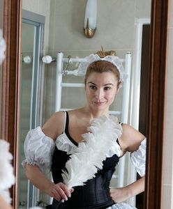 "Nie rób scen": Joanna Brodzik jako seksowna pokojówka