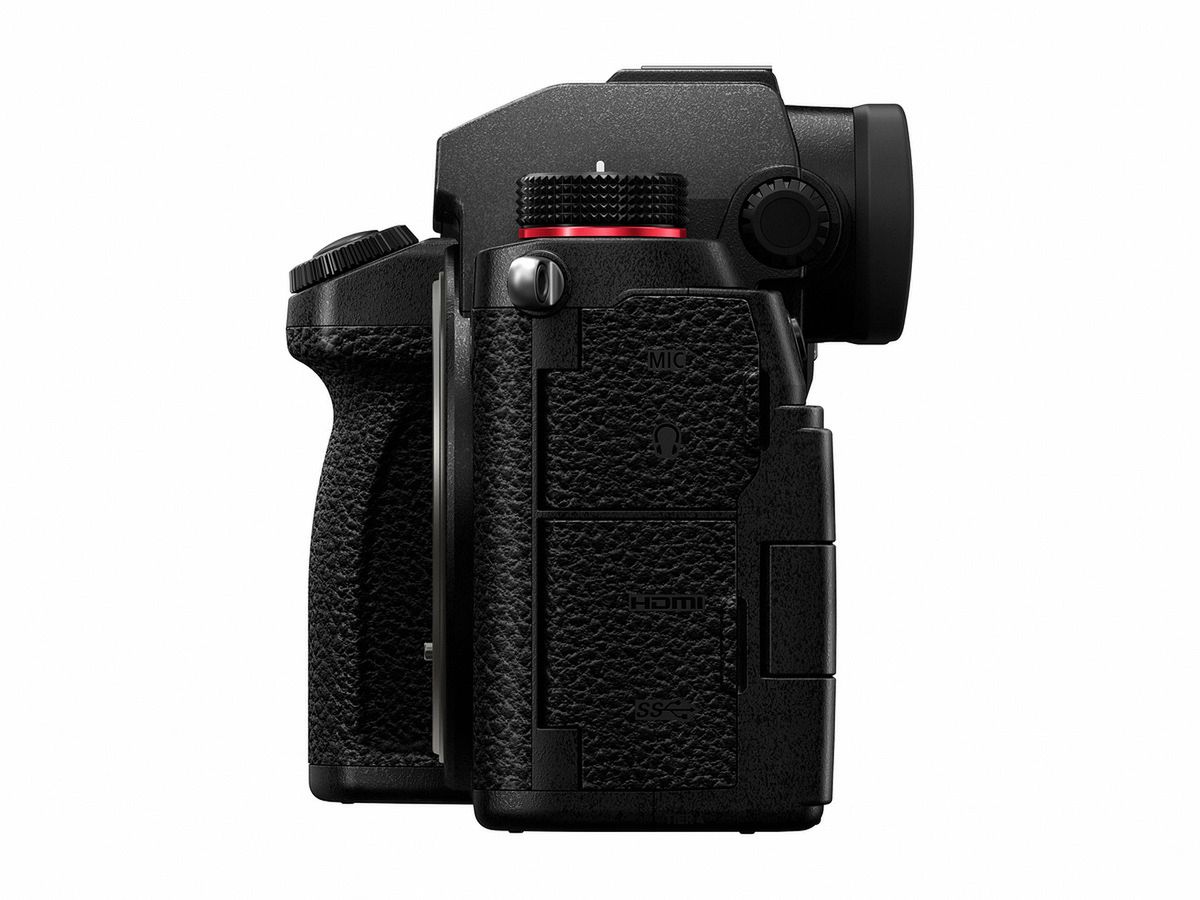 Panasonic Lumix S5 – niewielka pełna klatka dla filmowców i fotografów 4