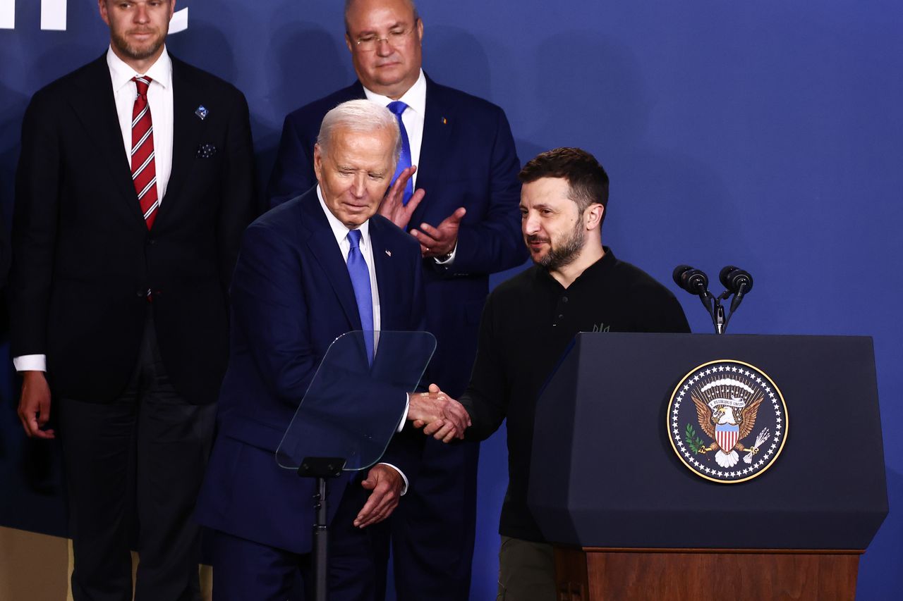 Biden lets Ukraine strike Russia with long-range missiles