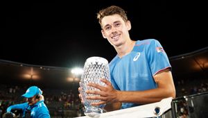 ATP Sydney: dwa zwycięstwa jednego dnia oraz tytuł w rodzinnym mieście. Wielka sobota Alexa de Minaura