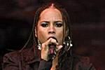 Alicia Keys chce spluwę