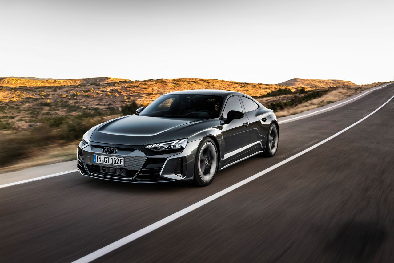 Audi e-tron GT i RS e-tron GT zaprezentowane. Nowy flagowiec z Ingolstadt