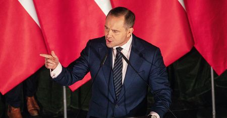 "Polska ma większe problemy". Nawrocki odpowiada ws. pożyczki