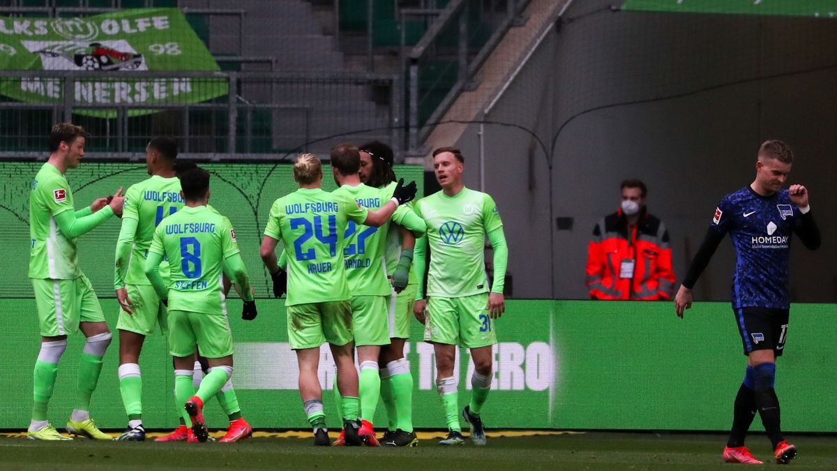 radość piłkarzy VfL Wolfsburg