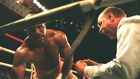 "To cud, że Holyfield przetrwał". Jego walka z Bowe'em przeszła do historii