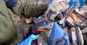 Laboratorium amfetaminy w warsztacie samochodowym.