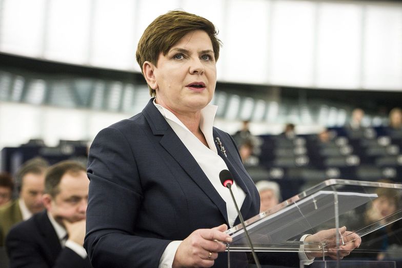 Szydło do europosłów: Polska nie powinna być na cenzurowanym