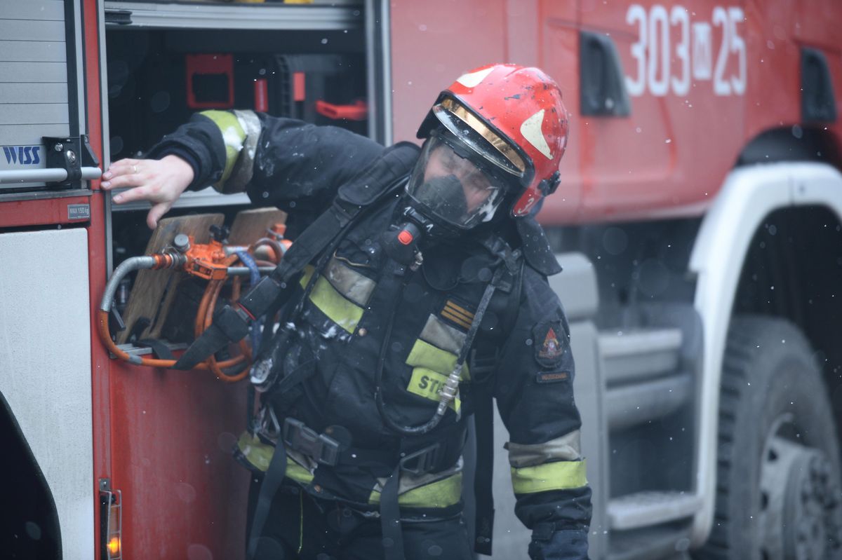 Wybuch gazu w Warszawie. Kobieta ranna