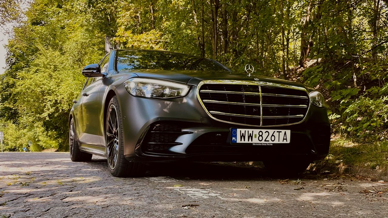 Test: Mercedes S580e – sytuacja win-win