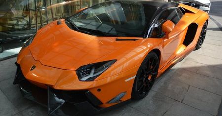 Lamborghini Aventador Roadster SV od DMC - SuperVeloce wannabe?