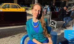 Zgarnęli ją wprost z ulicy. Dziennikarka porwana. Jest nagranie