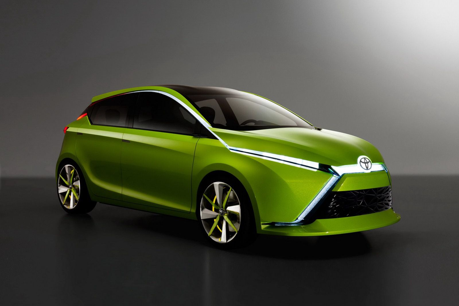 Toyota Dear Qin Concept