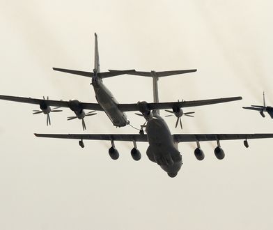 Moskwa wysłała bombowce. Siły Szybkiego reagowania NATO zareagowały