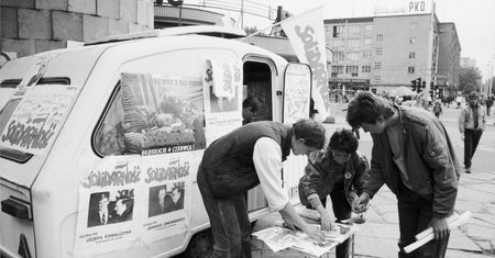 Wybory 4 czerwca 1989 r. - przełomowy moment z historii Polski. Co warto o nich wiedzieć?