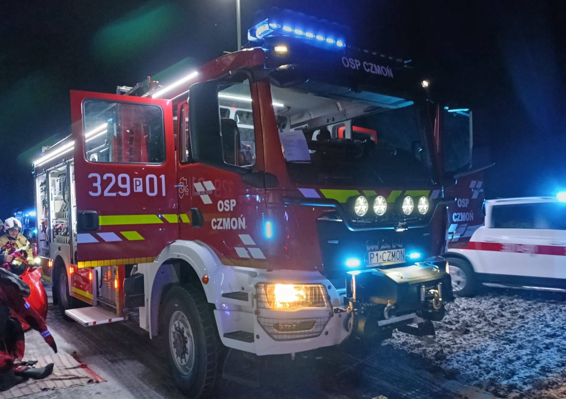 wiadomości,aktualności,WP Wiadomości Dramat w Wielkopolsce. Kobieta i dziecko wpadli do zamarzniętego stawu