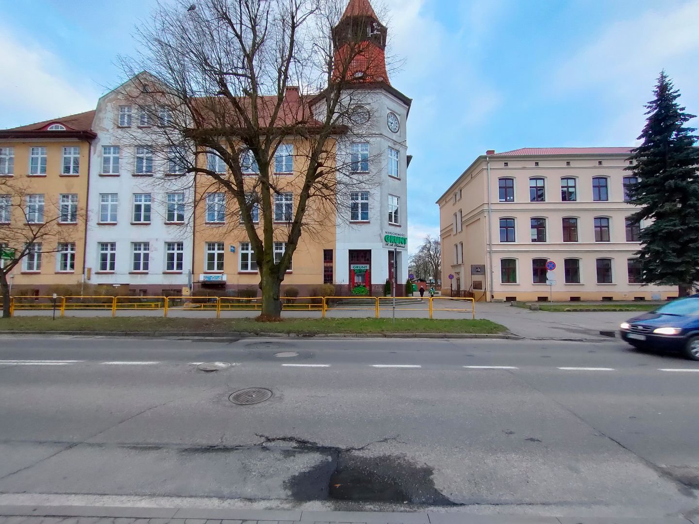 Test najtańszego smartfonu z aparatem 108 Mpix. realme 8 Pro spełnia swoje obietnice 45