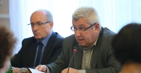 KRRiT znowu się udało. Sprawozdanie przeszło