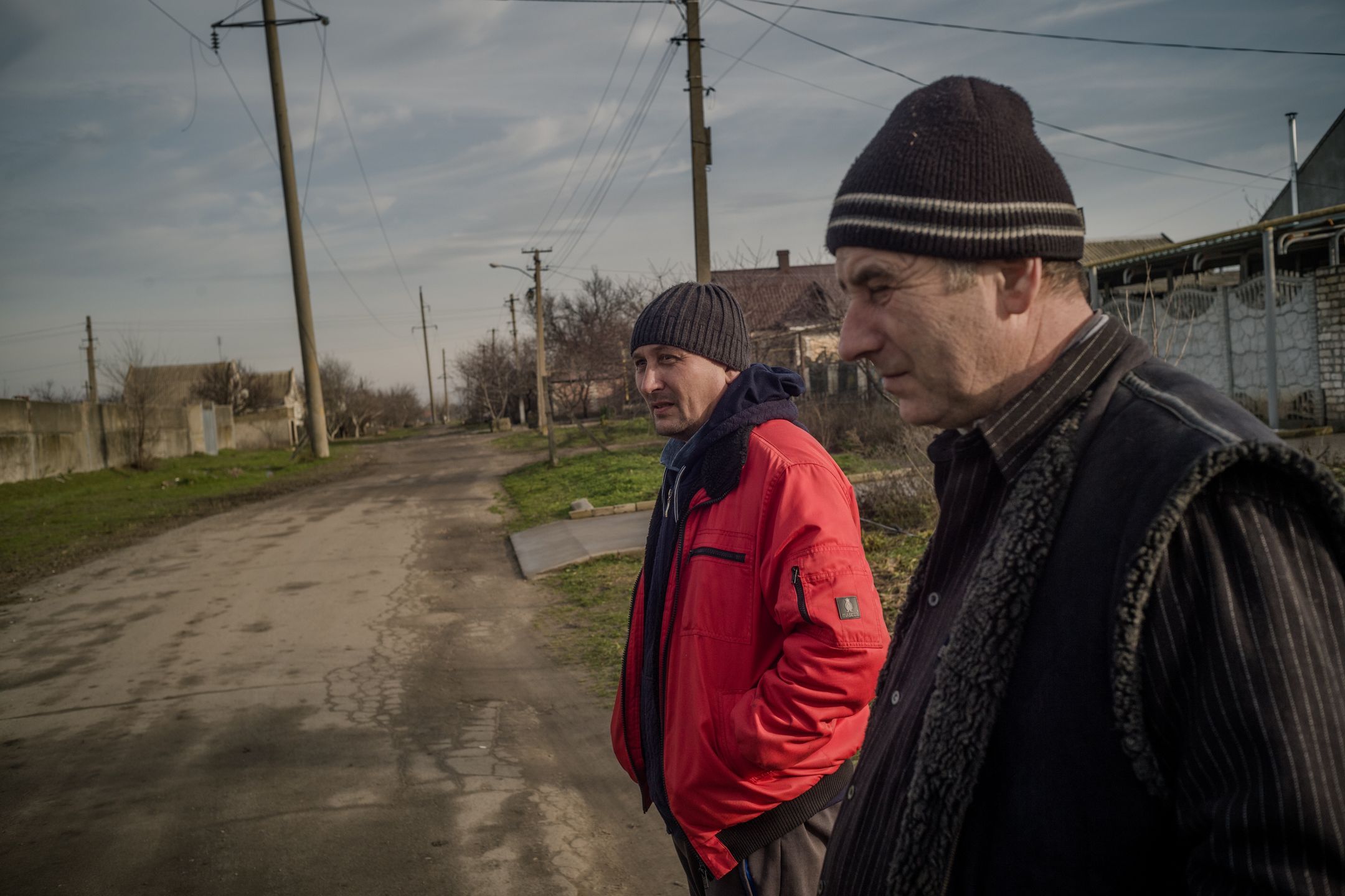 Andrij i Władysław, sąsiedzi z Berysławia, na jednej z ulic swojego miasta