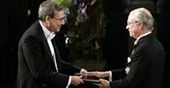 Orhan Pamuk odebrał Literacką Nagrodę Nobla