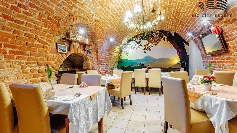 Restauracja w centrum Lublina wystawiona na sprzedaż | otodom.pl