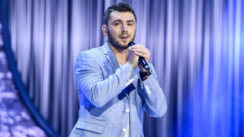 scena z: Kamil Bednarek, SK:, , fot. Jacek Kurnikowski/AKPA
57. KFPP Opole 2020, 57. KFPP Opole 2020 - niedziela, Festiwal w Opolu 2020, Krajowy Festiwal Piosenki Polskiej, Krajowy Festiwal Piosenki Polskiej Opole 2020, Opole, Opole 2020, wokalista, piosenkarz, Kamil Bednarek
