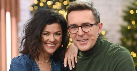 Ekipa "Pytania na Śniadanie" KOMENTUJE plotki o Katarzynie Cichopek i Macieju Kurzajewskim