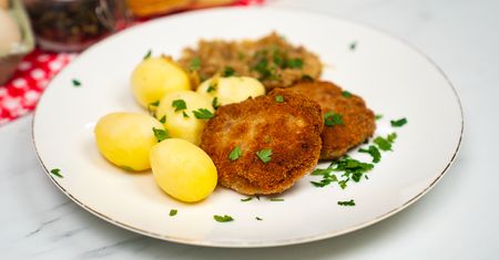Pomysł na obiad po śląsku. Karminadle biją na głowę zwykłe kotlety mielone