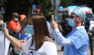 Warszawa. Protest medyków. Przed Sejmem znów powstanie białe miasteczko