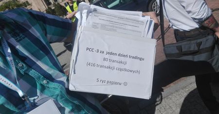 Podatku PCC od kryptowalut nie będzie. Już nie trzeba drukować tony papieru