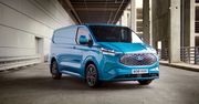 Ford E-Transit Custom wygląda świetnie i ma spory zasięg. Wiemy, kiedy trafi na rynek