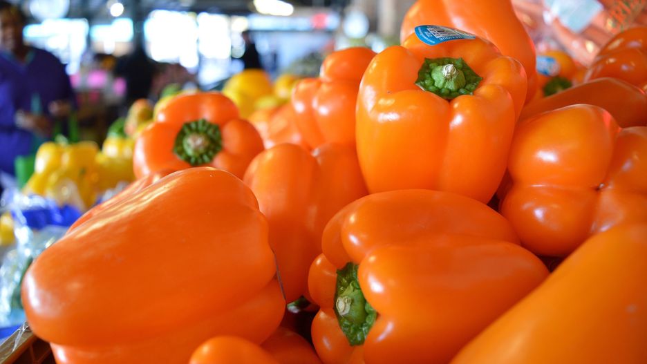 Cena papryki wystrzeliła w górę. Za kilogram trzeba zapłacić nawet 39 zł