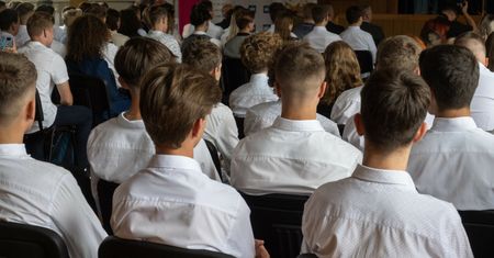 Dłużej w szkole. Zakończenie roku szkolnego przesunięte