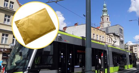 Olsztyn. 63-latek znalazł kopertę. Gdy zajrzał do środka, osłupiał