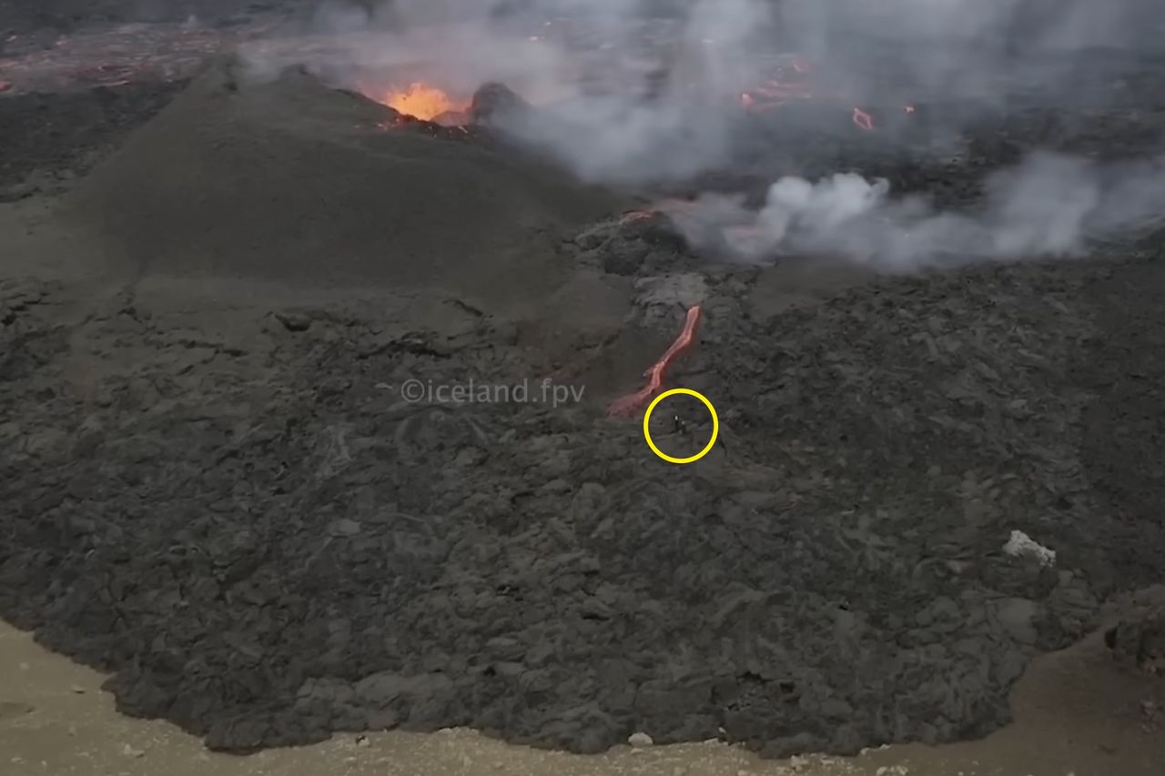 Podeszli zbyt blisko aktywnego wulkanu. Przyłapał ich dron