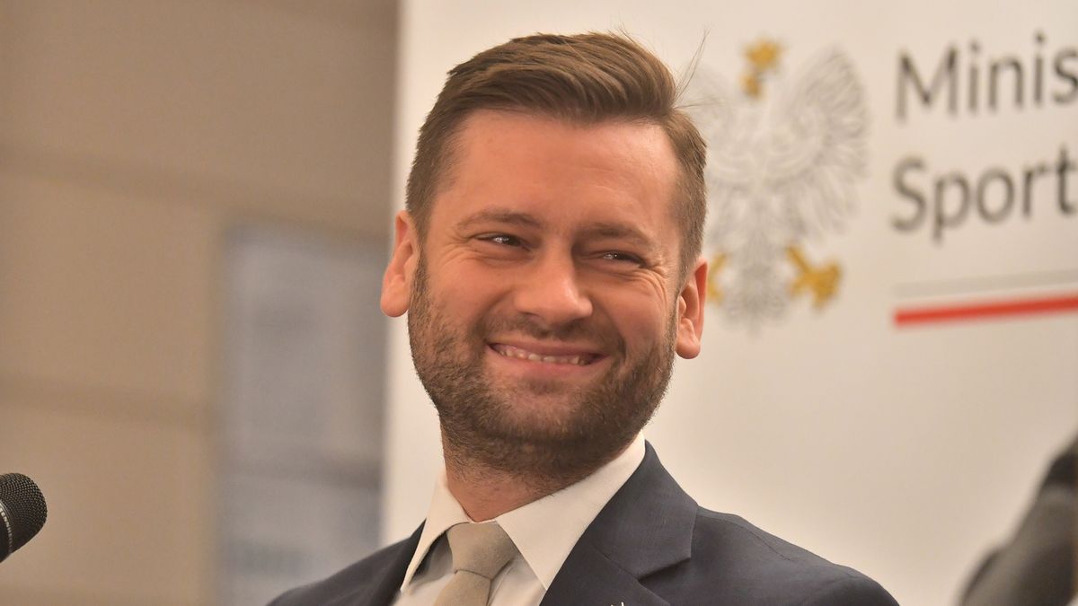 Zdjęcie okładkowe artykułu: PAP / Piotr Nowak / Na zdjęciu: Kamil Bortniczuk