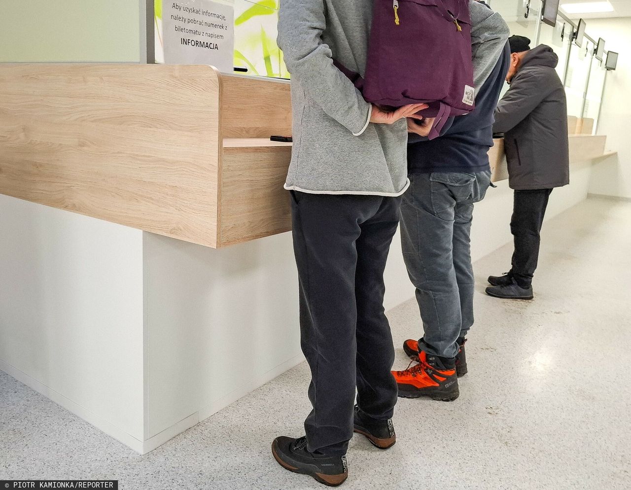 Zaczęło się w szpitalach. Decyzja NFZ uderza w pacjentów. "Niestety muszę potwierdzić"