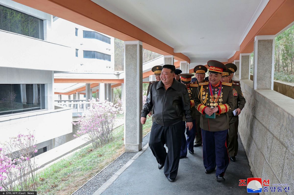 Przywódca Korei Północnej Kim Dzong Un przeprowadził inspekcję na Uniwersytecie Wojskowo-Politycznym w Pjongjangu