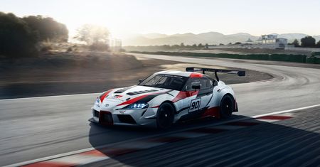 Toyota przeprasza, że Supra nie wróciła wcześniej. Zdradza, jak powstawał nowy model