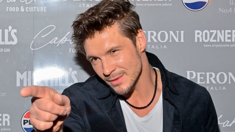 Mikołaj Roznerski upomniany przez internautkę. Tak się tłumaczy