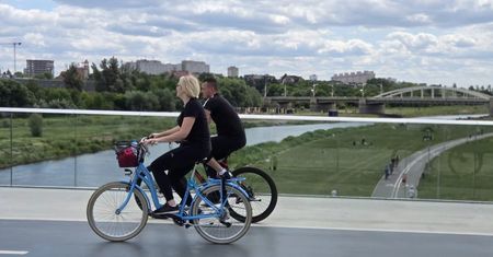 Nie tylko dla wyczynowców. Poznań i okolice na rowerze – gdzie warto pojechać latem?