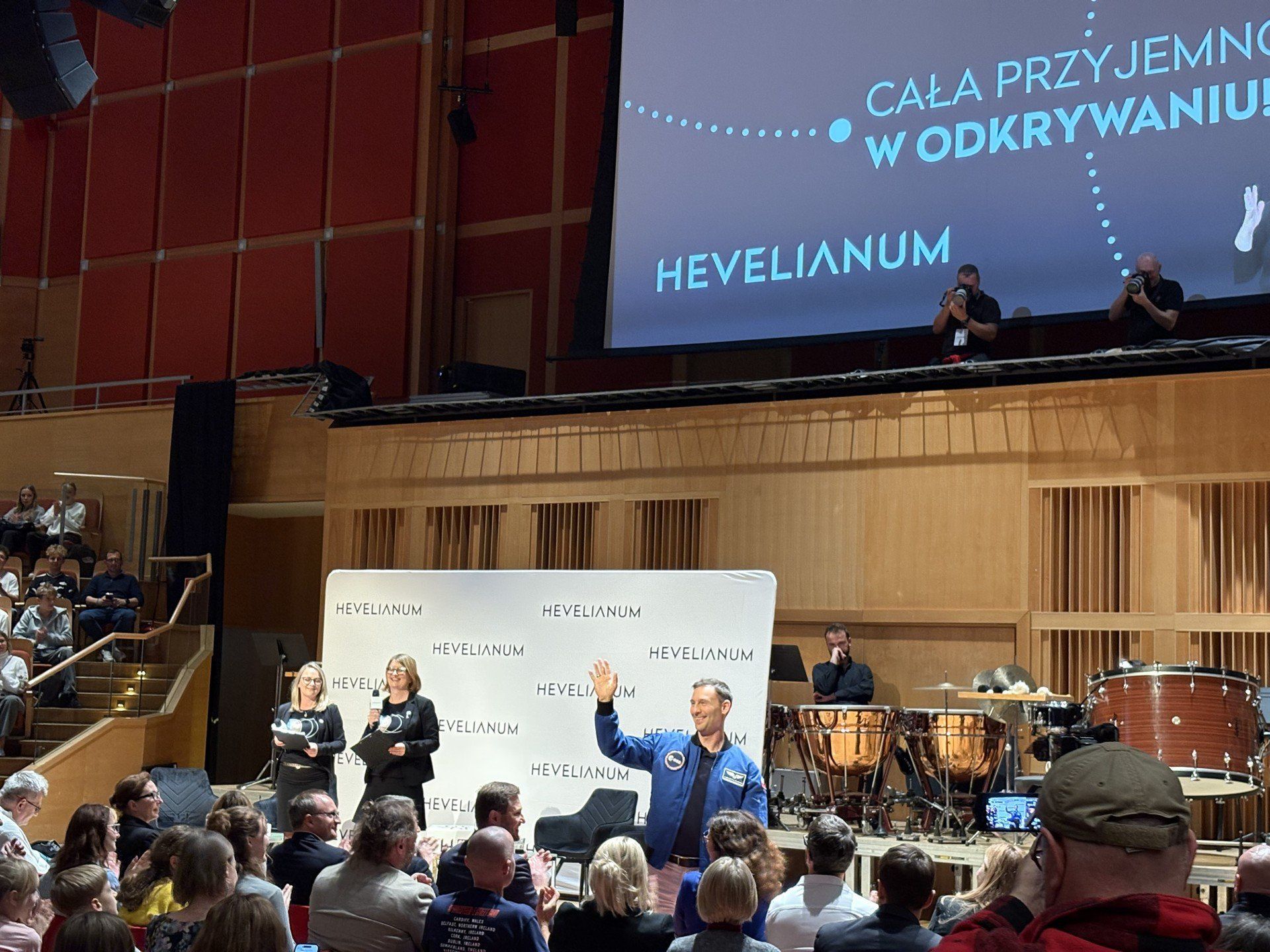 Tłumy dzieci przybyły na spotkanie z astronautą