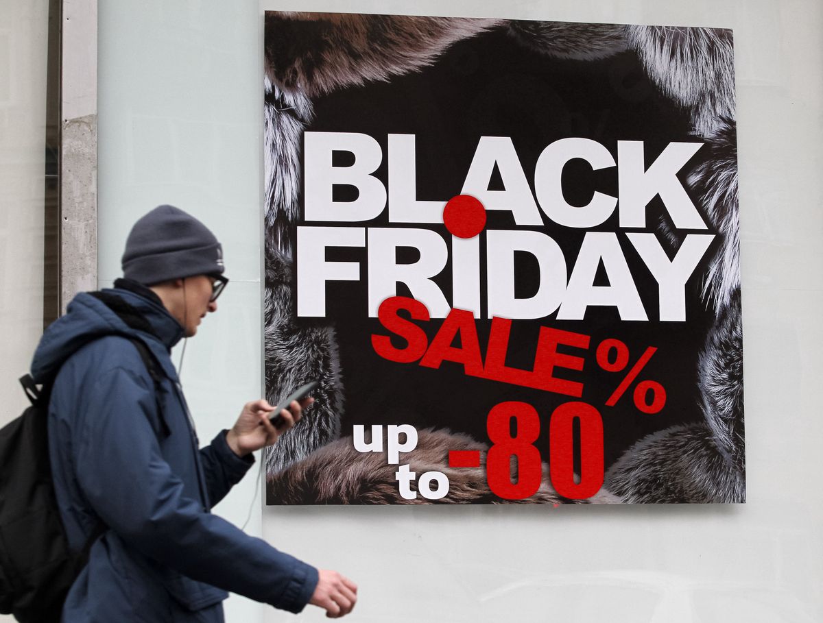 Black Friday 2020. Czarny Piątek ponownie podbije polskie sklepy