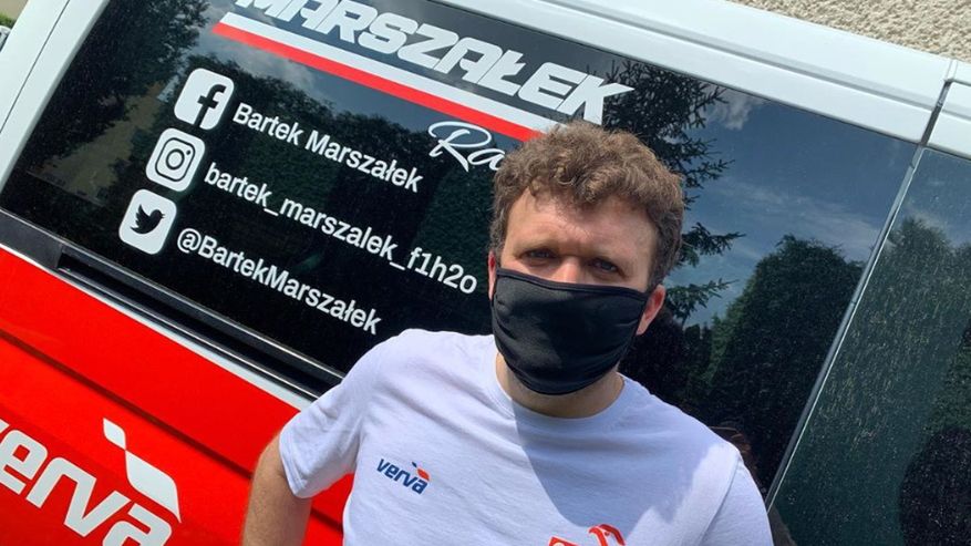 Zdjęcie okładkowe artykułu: Instagram / Instagram.com/bartek_marszalek_f1h2o / Bartłomiej Marszałek, jedyny Polak w motorowodnej Formule 1