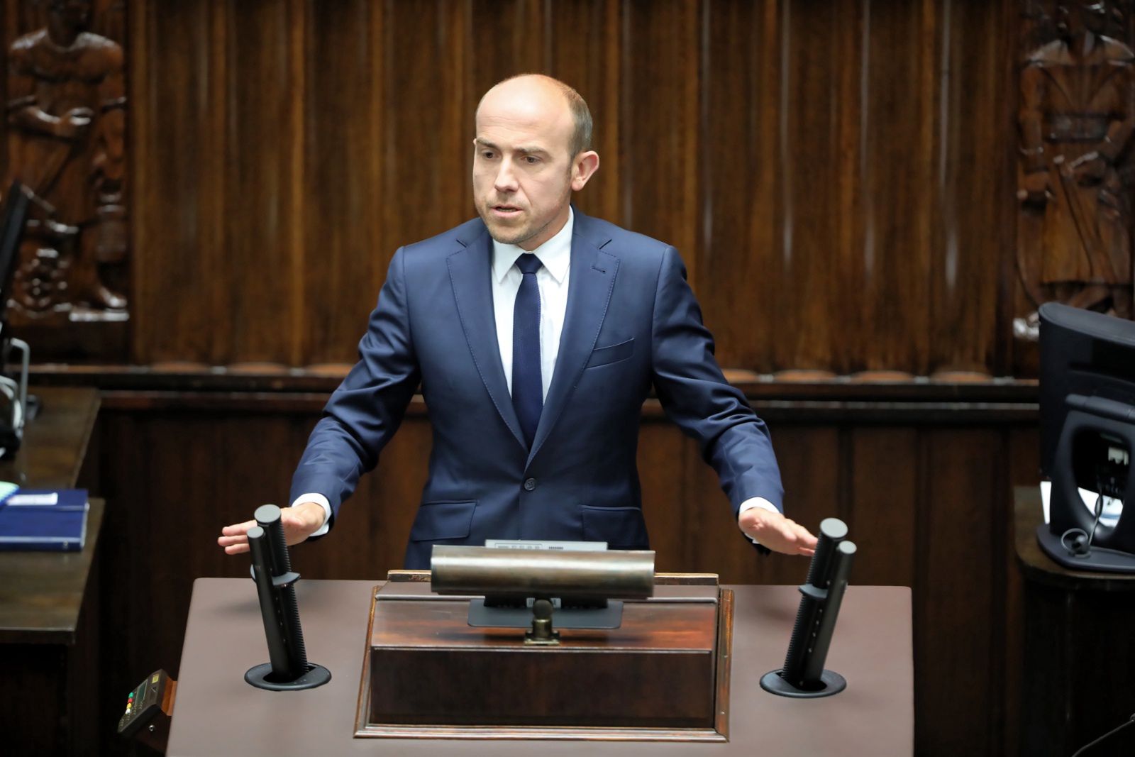 Posłanka PiS o niemieckiej firmie w Warszawie. Budka mówi o Lechu Kaczyńskim