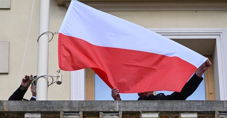 Czy musisz wywieszać flagę na 11 listopada? Przepisy mówią wprost