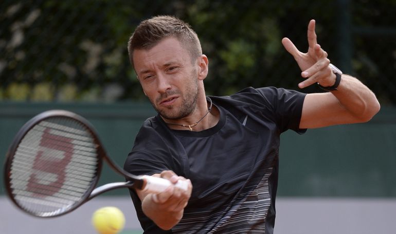 Polak w środę może po raz trzeci w karierze pokonać tenisistę z Top 20 rankingu ATP