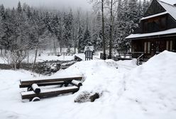 Do Zakopanego wróciła zima. Warunki nie sprzyjają turystom
