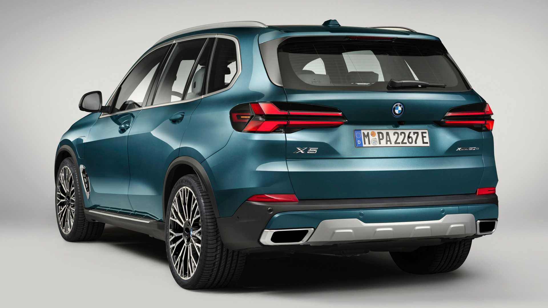 BMW X5 (2023)